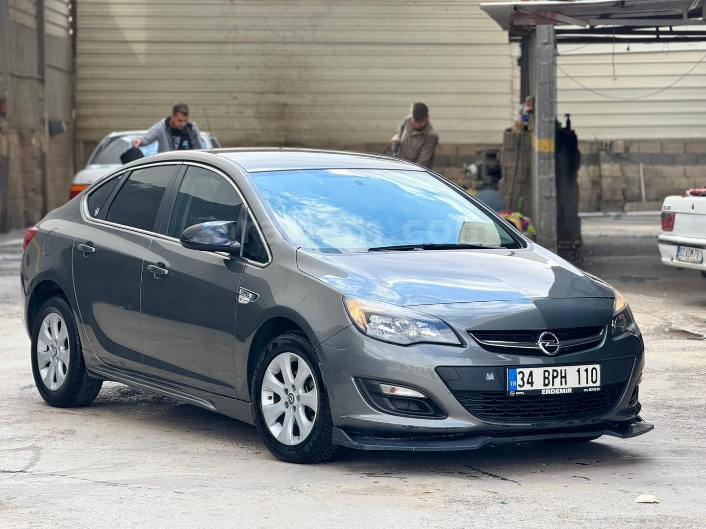 Sahibinden Opel Astra 1.6 Edition 2018 Model İstanbul 80.000 km Füme 4