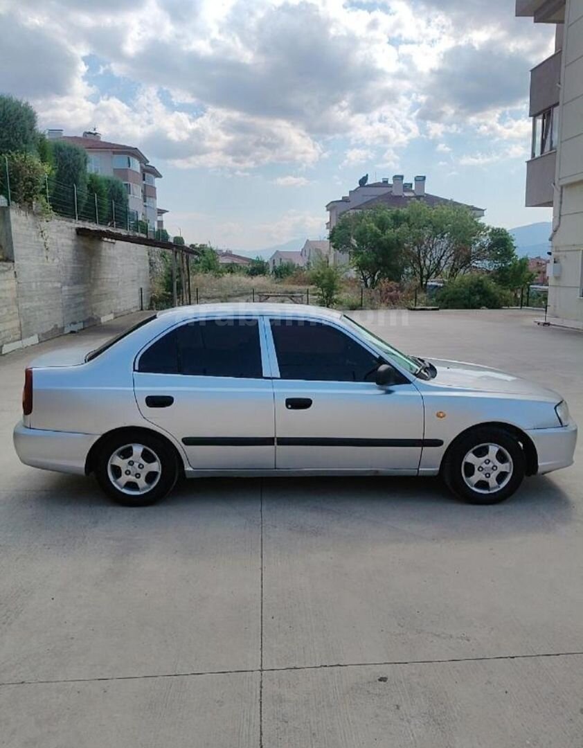 Sahibinden Hyundai Accent 1.3 LX 2002 Model Karabük 282.400 km Gri 5