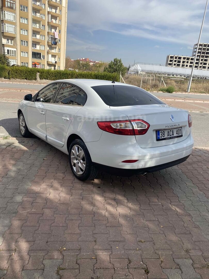 Sahibinden Renault Fluence 1.5 dCi Touch 2014 Model Kayseri 170.000 km Beyaz 6