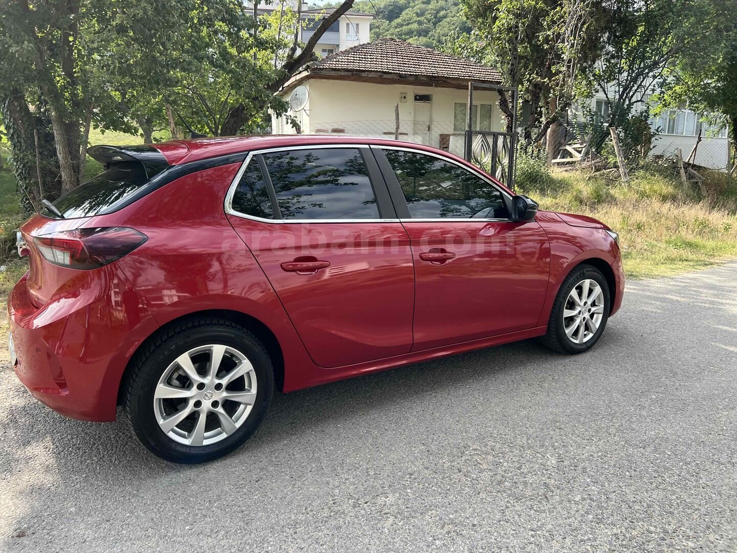 Sahibinden Opel Corsa 1.2 T Edition 2022 Model Sakarya 85.000 km Kırmızı 7