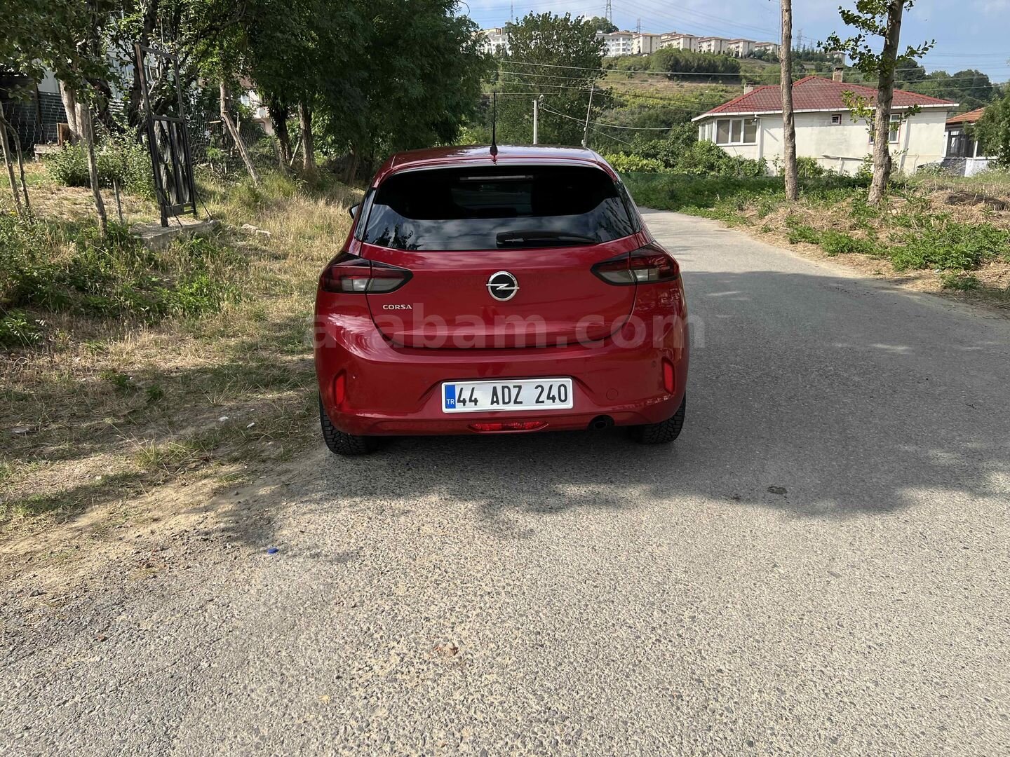 Sahibinden Opel Corsa 1.2 T Edition 2022 Model Sakarya 85.000 km Kırmızı 5