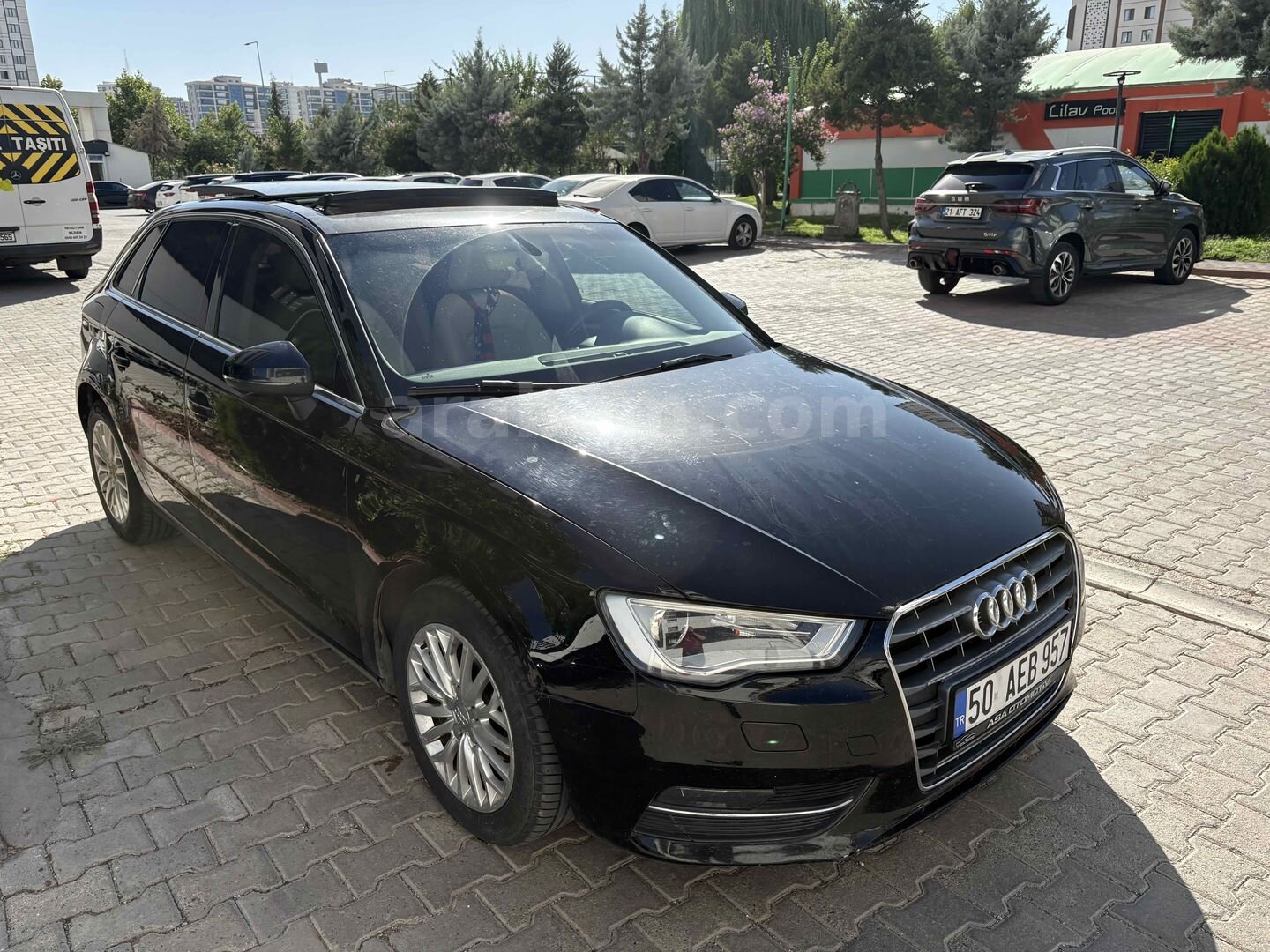 Sahibinden Audi A3 Sportback 1.6 TDI Ambiente 2015 Model Diyarbakır 290.000 km Siyah 2