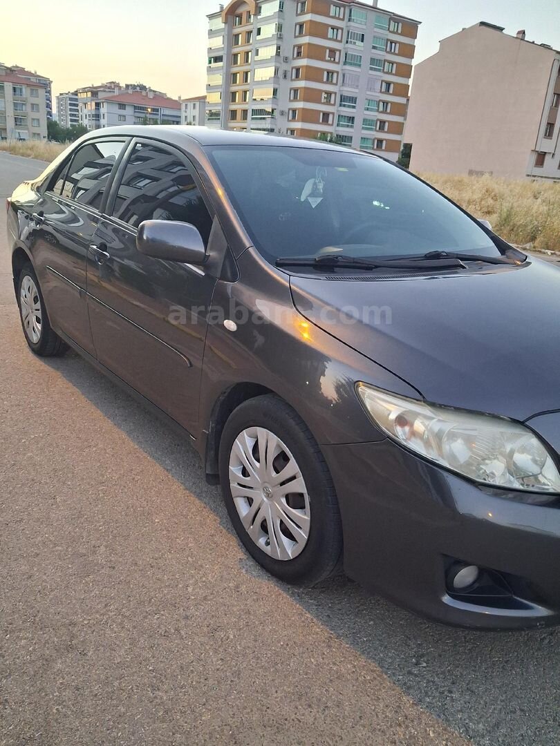 Sahibinden Toyota Corolla 1.4 D-4D Comfort 2009 Model Uşak 253.000 km Füme 3