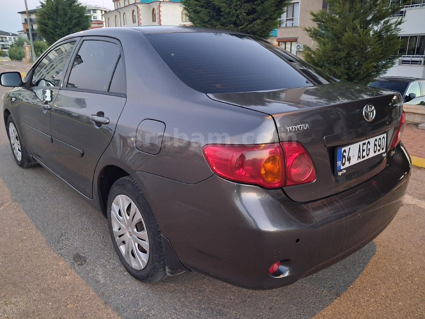 Sahibinden Toyota Corolla 1.4 D-4D Comfort 2009 Model Uşak 253.000 km Füme 7