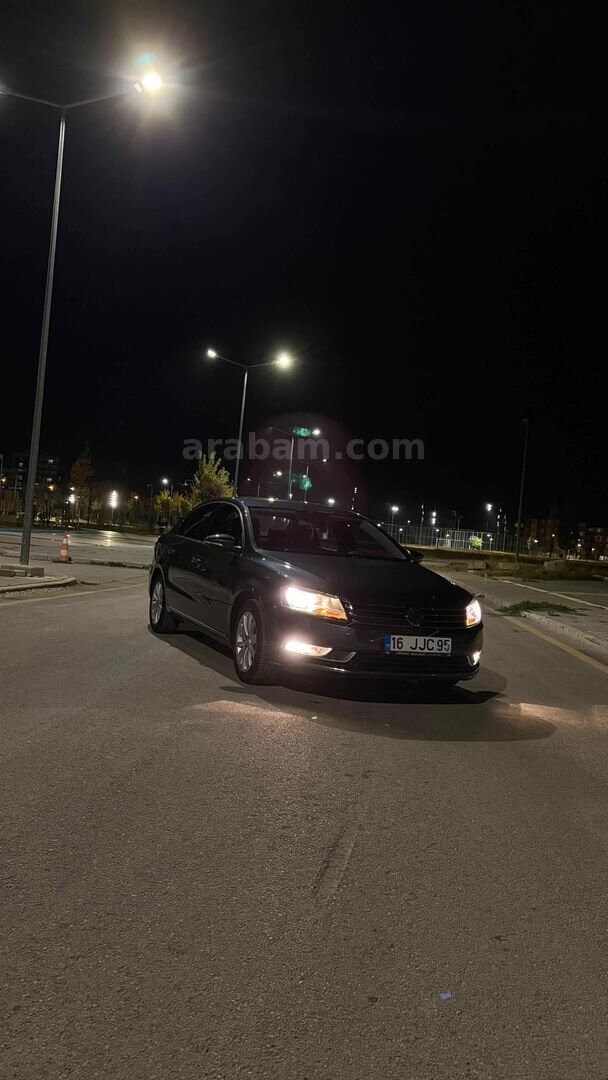 Sahibinden Volkswagen Passat 1.6 TDi BlueMotion Comfortline 2011 Model Ankara 287.000 km Füme 3