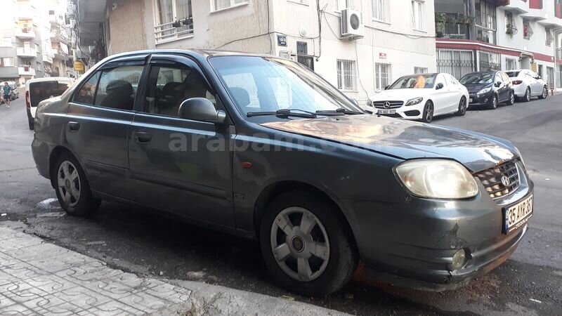 Sahibinden Hyundai Accent 1.5 CRDi Admire 2005 Model İzmir 243.500 km Füme