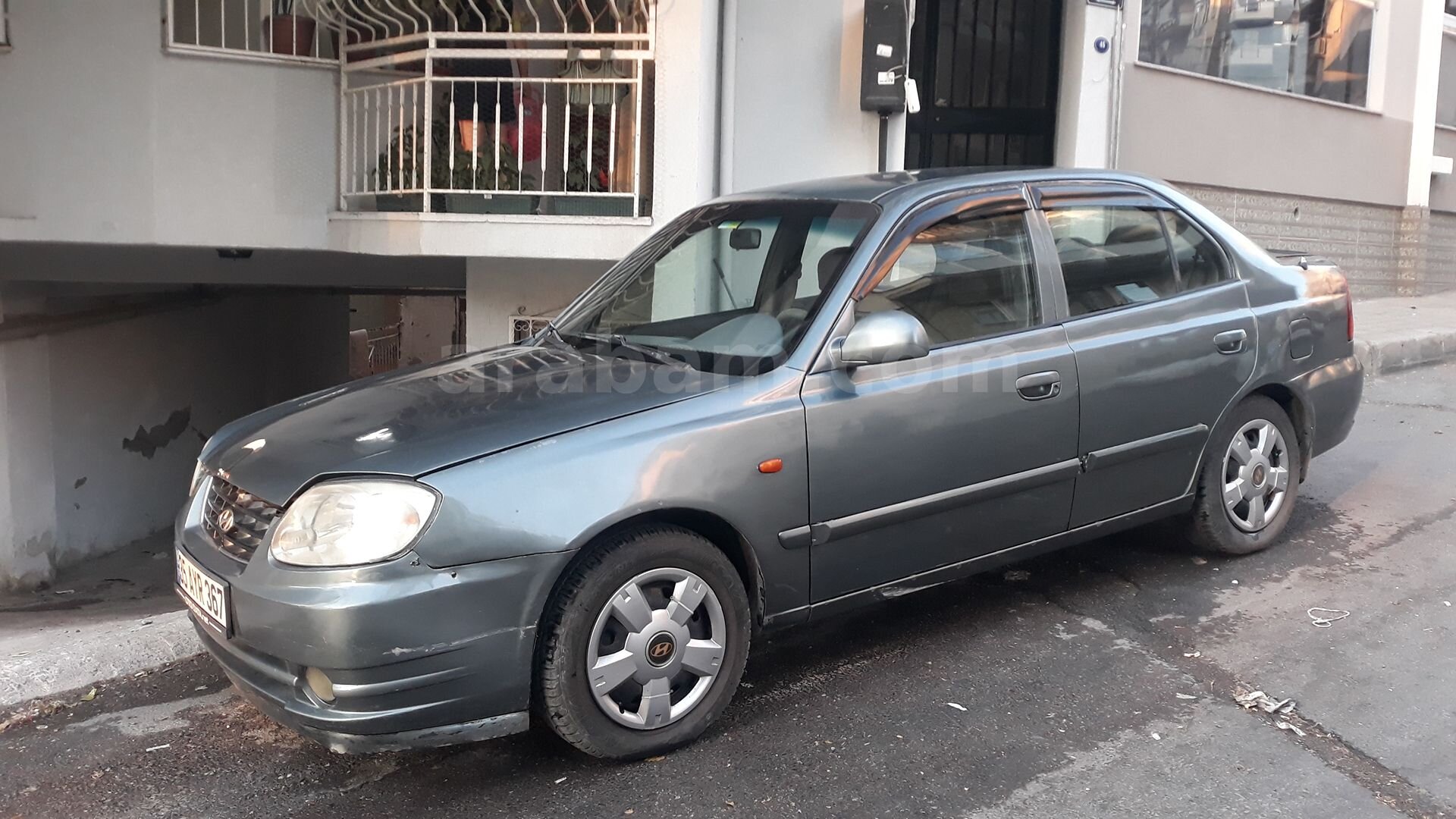 Sahibinden Hyundai Accent 1.5 CRDi Admire 2005 Model İzmir 243.500 km Füme 2
