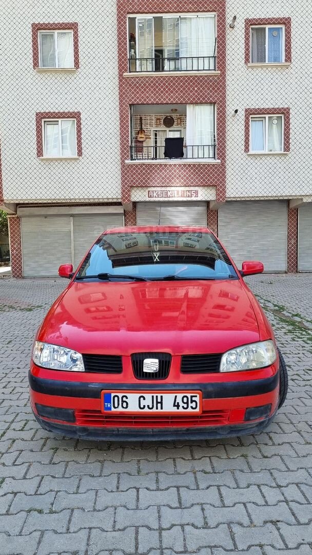 Sahibinden Seat Cordoba 1.6 Signo 2000 Model Ankara 209.000 km Kırmızı 2