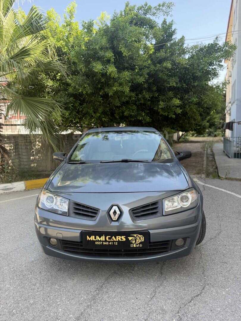 Galeriden Renault Megane 1.5 dCi Expression 2007 Model Mersin 390.000 km Gri 2