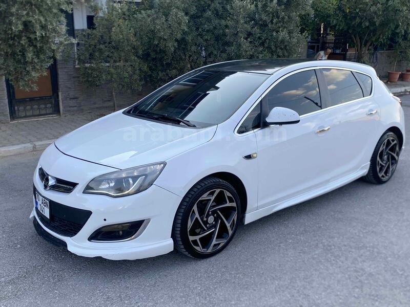 Sahibinden Opel Astra 1.3 CDTI Cosmo 2013 Model İzmir 234.000 km Beyaz