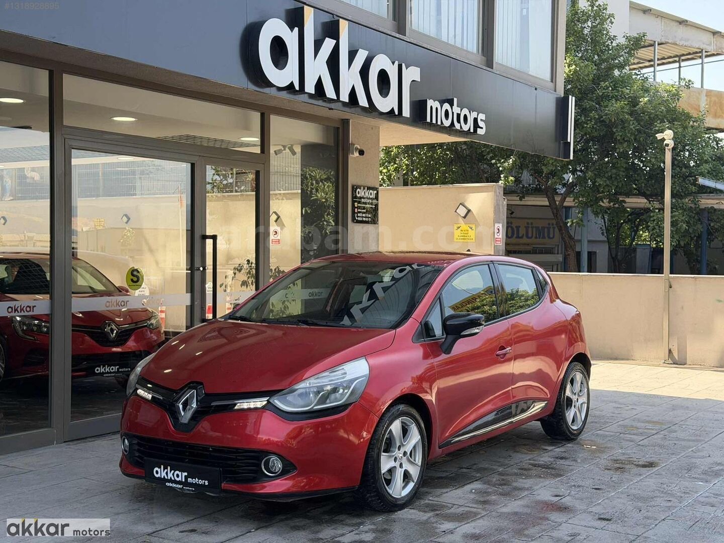 Galeriden Renault Clio 1.5 dCi Touch 2016 Model Bursa 123.000 km Kırmızı 2