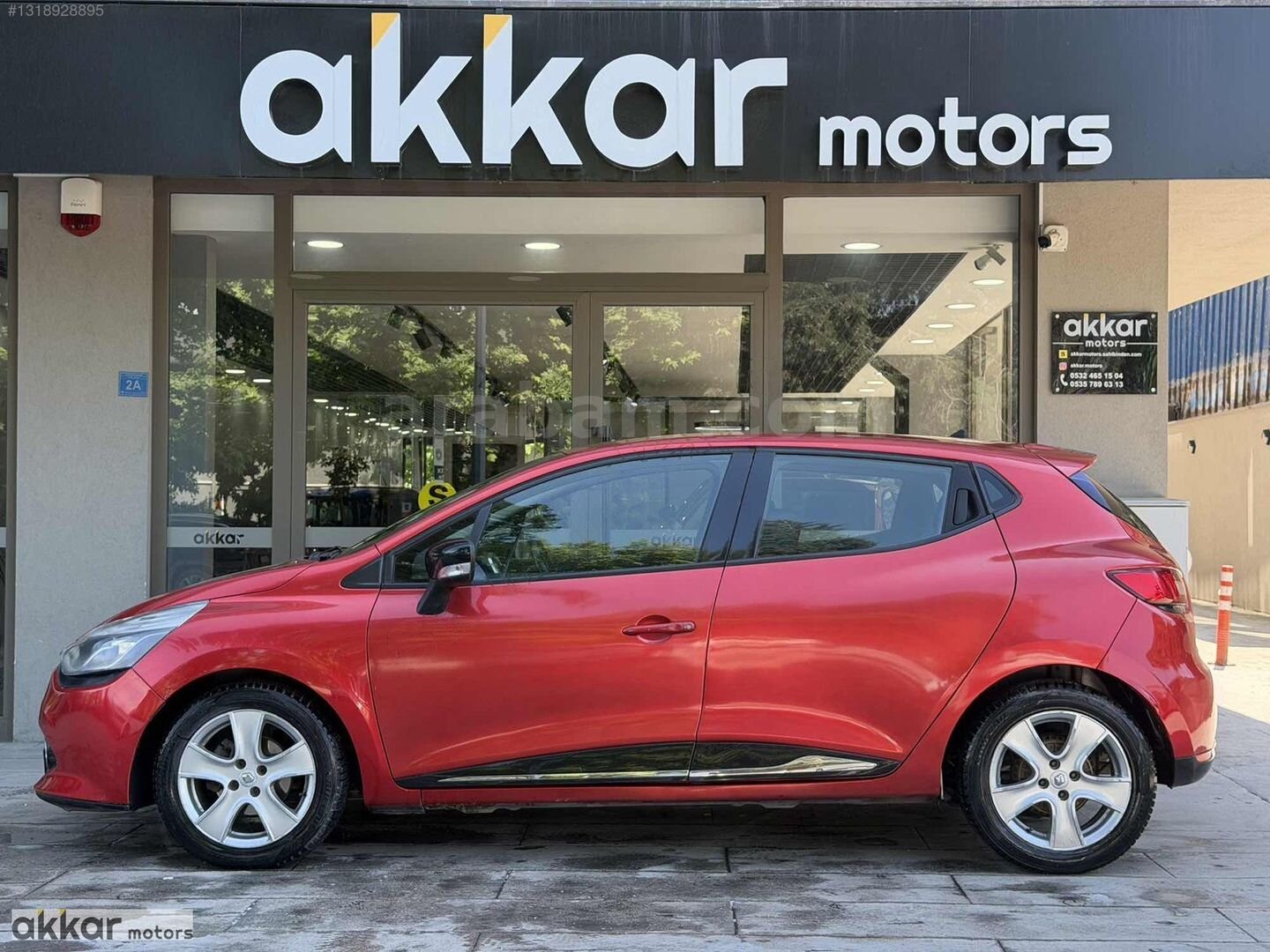 Galeriden Renault Clio 1.5 dCi Touch 2016 Model Bursa 123.000 km Kırmızı 3