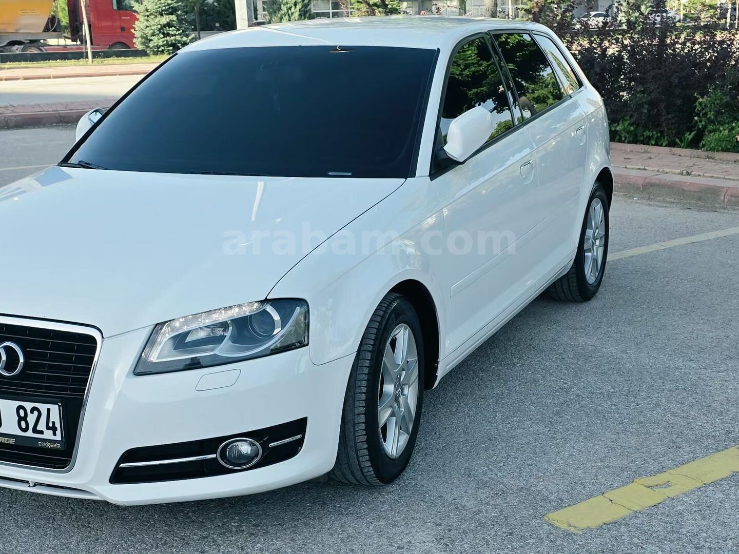 Sahibinden Audi A3 Sportback 1.6 TDI Attraction 2012 Model Konya 221.500 km Beyaz 4