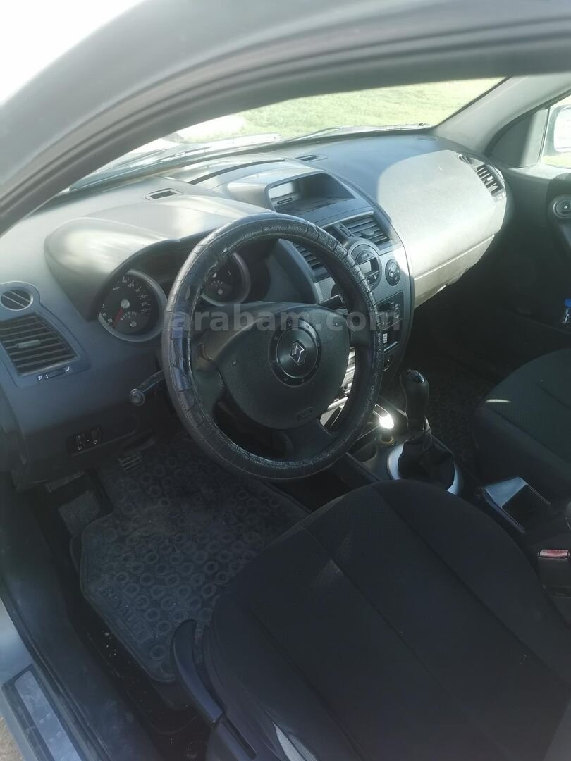 Sahibinden Renault Megane 1.5 dCi Dynamique 2005 Model Ankara 312.000 km Gri 5