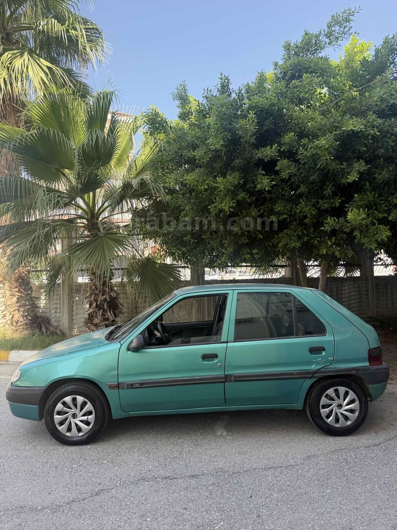 Galeriden Citroen Saxo 1.4 SX 1998 Model Mersin 265.000 km Yeşil 2
