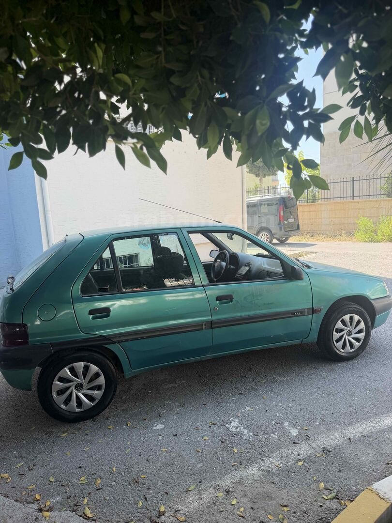 Galeriden Citroen Saxo 1.4 SX 1998 Model Mersin 265.000 km Yeşil 7
