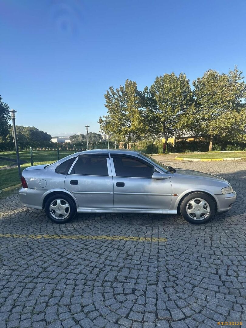 Galeriden Opel Vectra 2.0 DTI CD 2000 Model Bursa 335.000 km Gri 4
