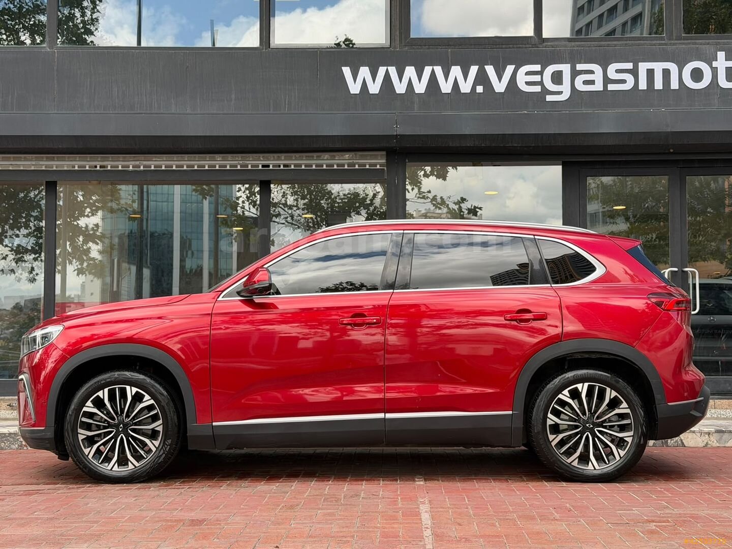 -VEGAS MOTORS- 2024 TOGG T10X V2 UZUN MENZİL ISITMA CAM TAVAN 5