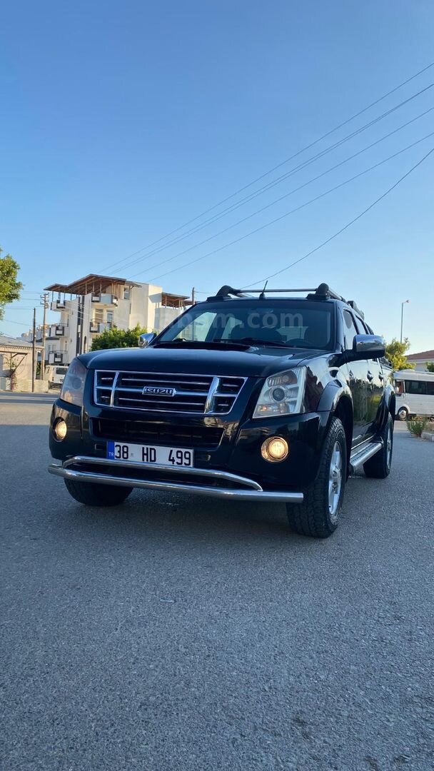 Galeriden Isuzu D-Max Limited 2.5 4x2 2009 Model Mersin 2
