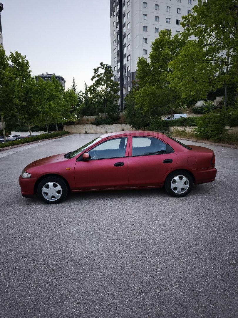 Sahibinden Mazda 323 1.5 1997 Model 3
