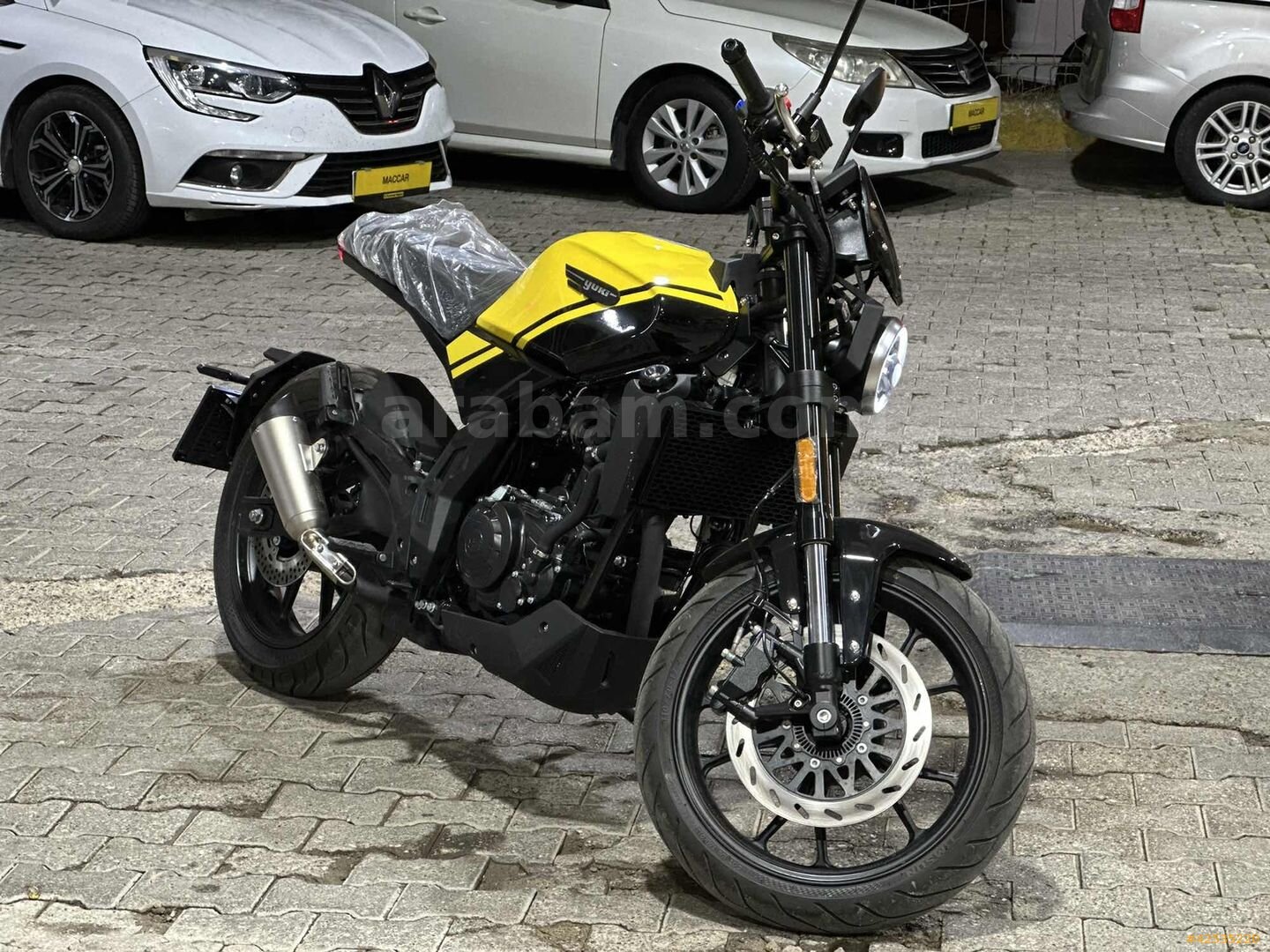 -MACCAR- SIFIR 100 KM POŞETİ ÜZERİNDE ZR250