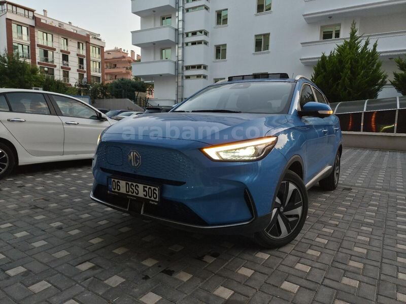 Sahibinden MG ZS EV Luxury 2023 Model 73.000 km Mavi (metalik)
