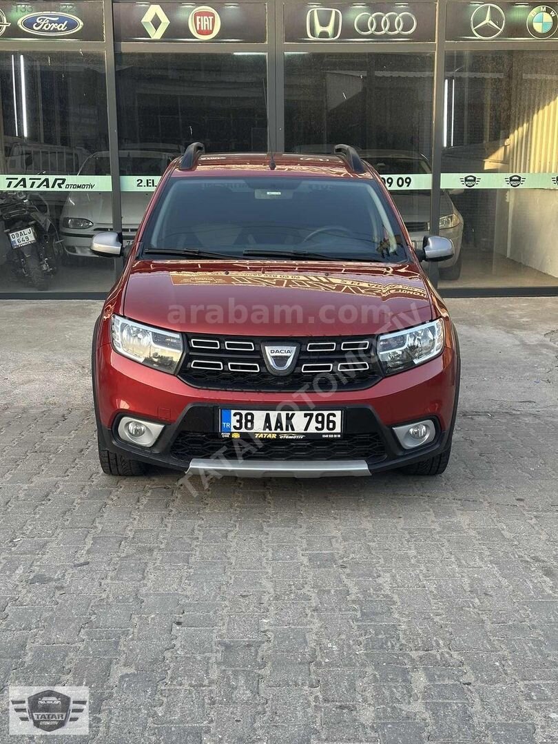Galeriden Dacia Sandero 0.9 TCe Stepway 2018 Model Aydın 65.000 km Kırmızı 1