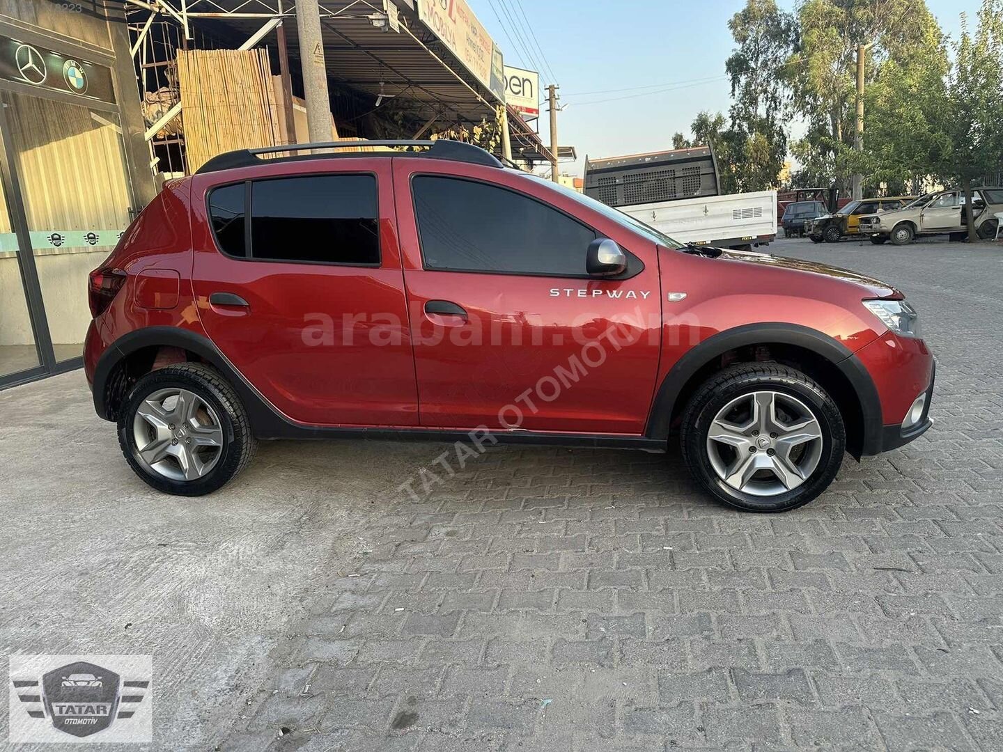 Galeriden Dacia Sandero 0.9 TCe Stepway 2018 Model Aydın 65.000 km Kırmızı 3