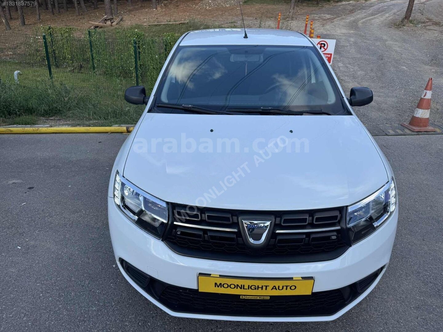 Galeriden Dacia Sandero 1.0 Ambiance 2019 Model İstanbul 64.000 km Beyaz 5