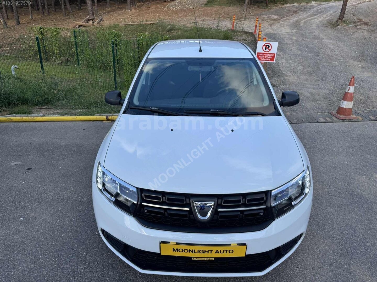 Galeriden Dacia Sandero 1.0 Ambiance 2019 Model İstanbul 64.000 km Beyaz 4