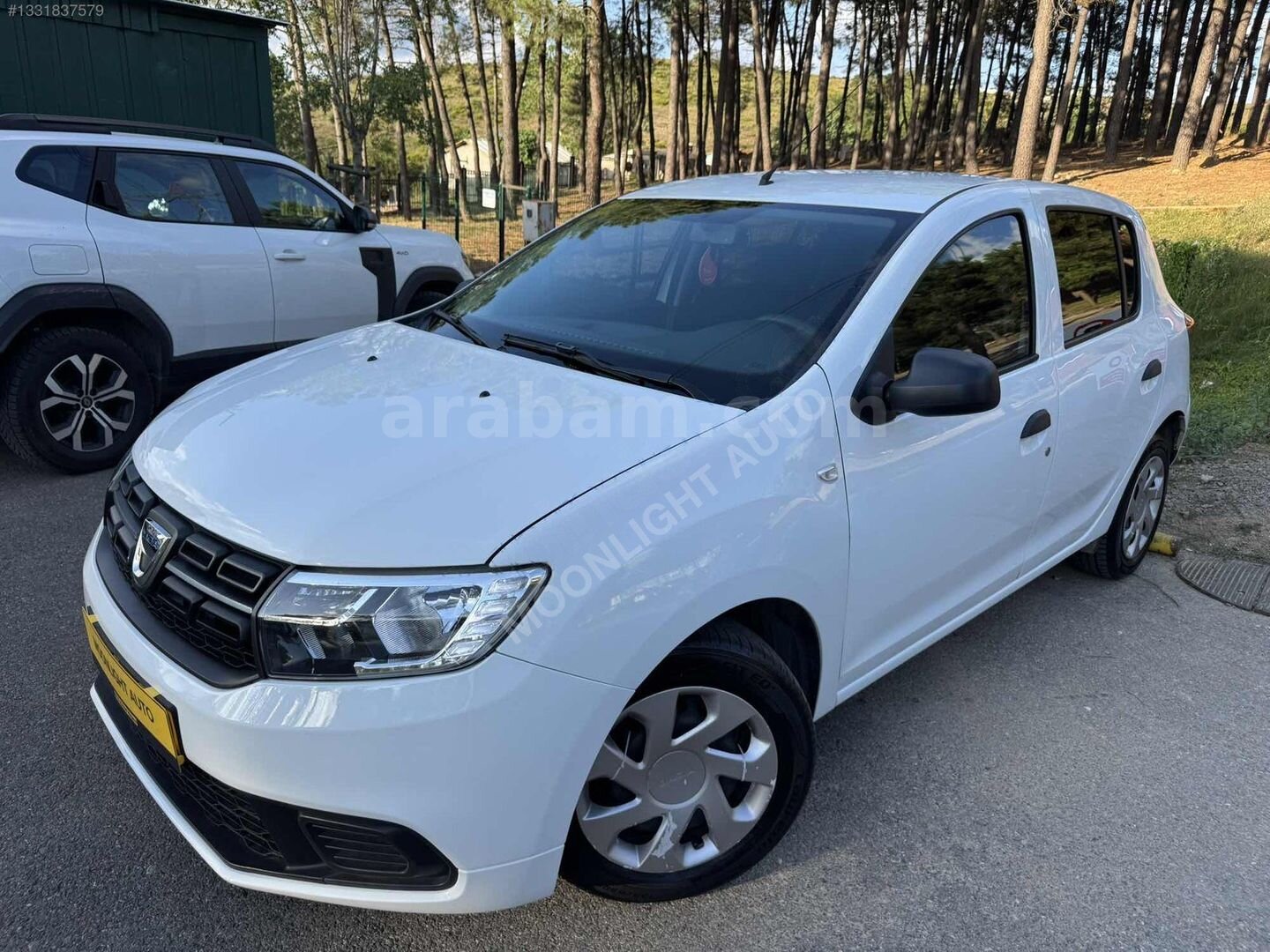 Galeriden Dacia Sandero 1.0 Ambiance 2019 Model İstanbul 64.000 km Beyaz 1