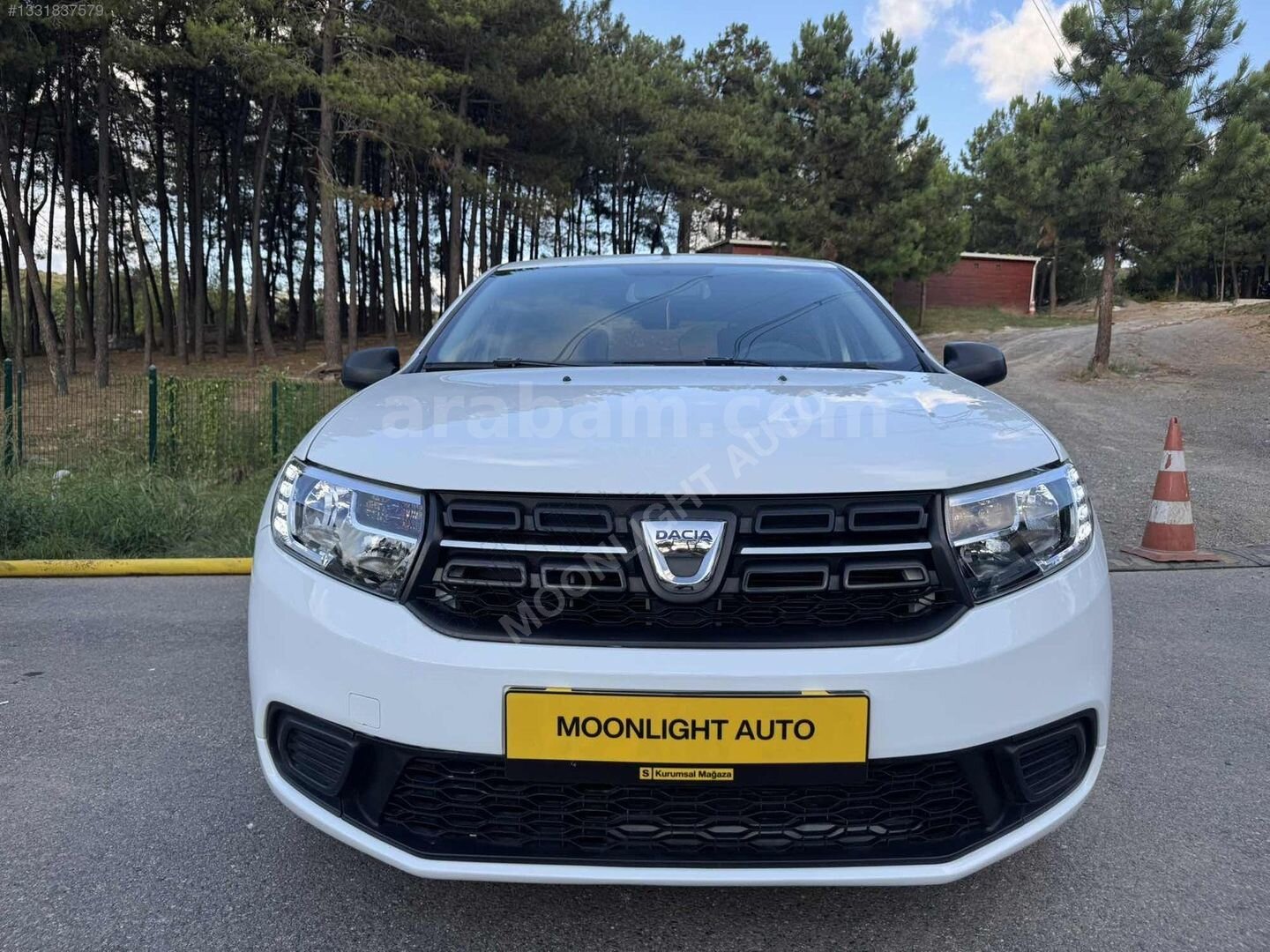 Galeriden Dacia Sandero 1.0 Ambiance 2019 Model İstanbul 64.000 km Beyaz 7