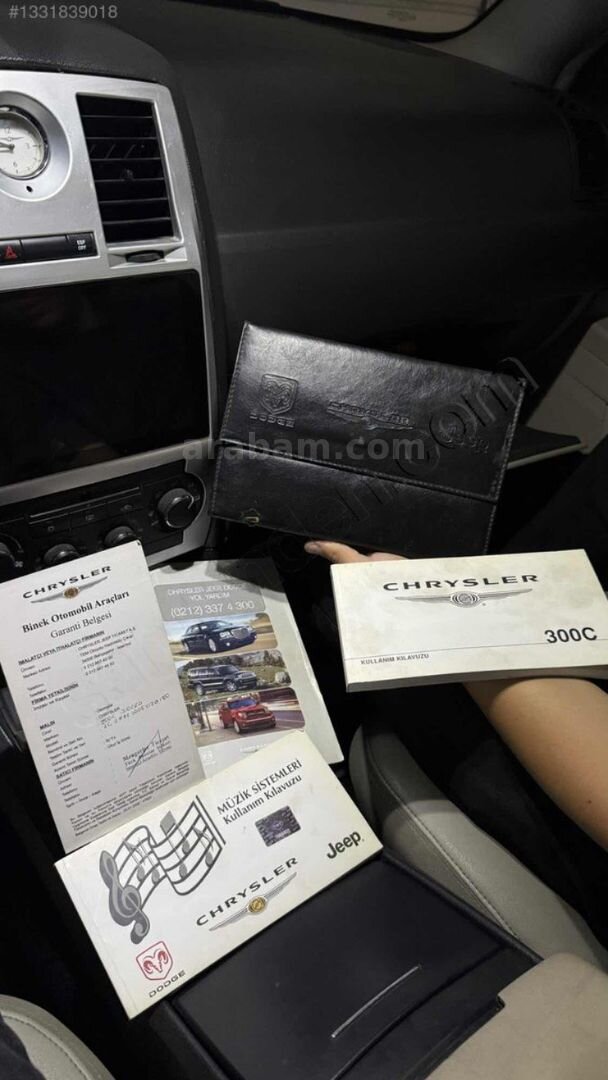 Galeriden Chrysler 300 C 3.0 CRD 2007 Model Ankara 345.000 km Beyaz 7