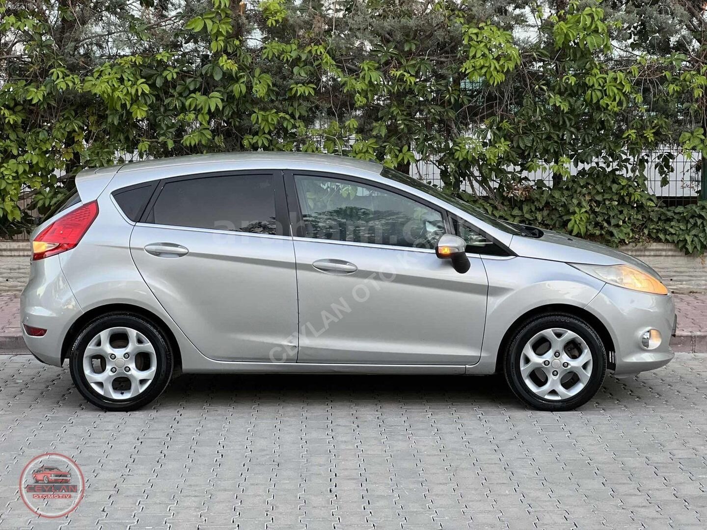 2011 Ford Fiesta 1.4 Benzin & LPG Titanium X 2