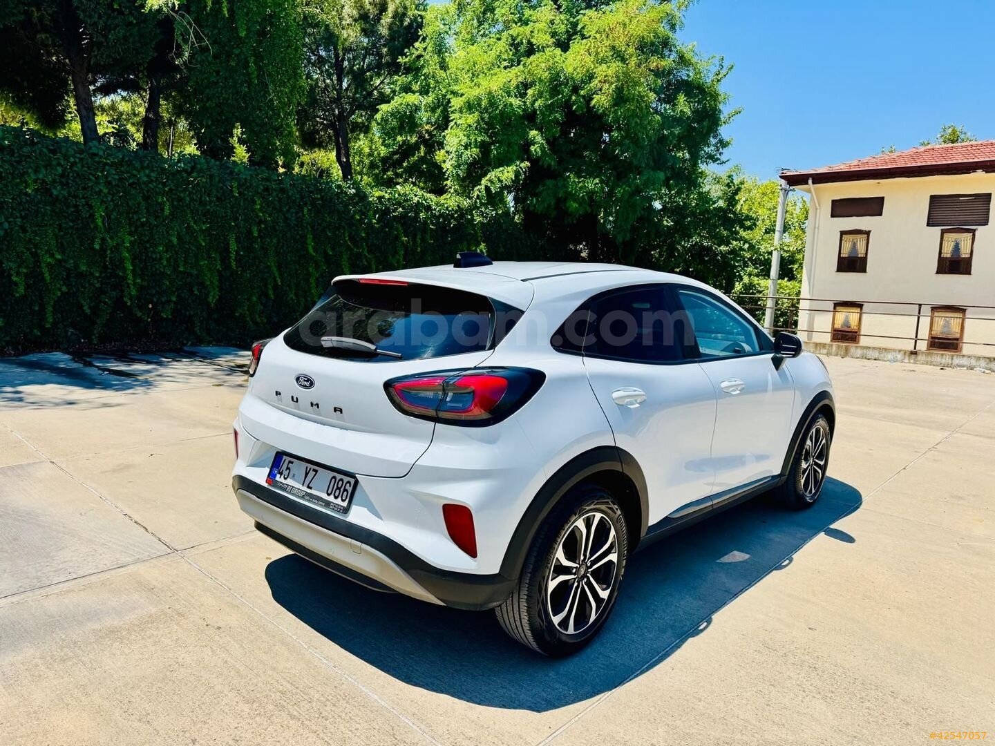 25 ÇIKIŞLI 43KM ÇOK TEMİZ FORD PUMA TİTANİUM HİBRİT 5