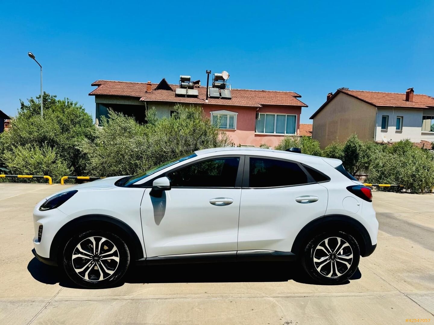 25 ÇIKIŞLI 43KM ÇOK TEMİZ FORD PUMA TİTANİUM HİBRİT 7