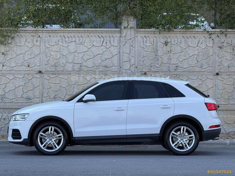 TNC MOTORS'DAN 2016 AUDİ Q3 CAM TAVANLI 6