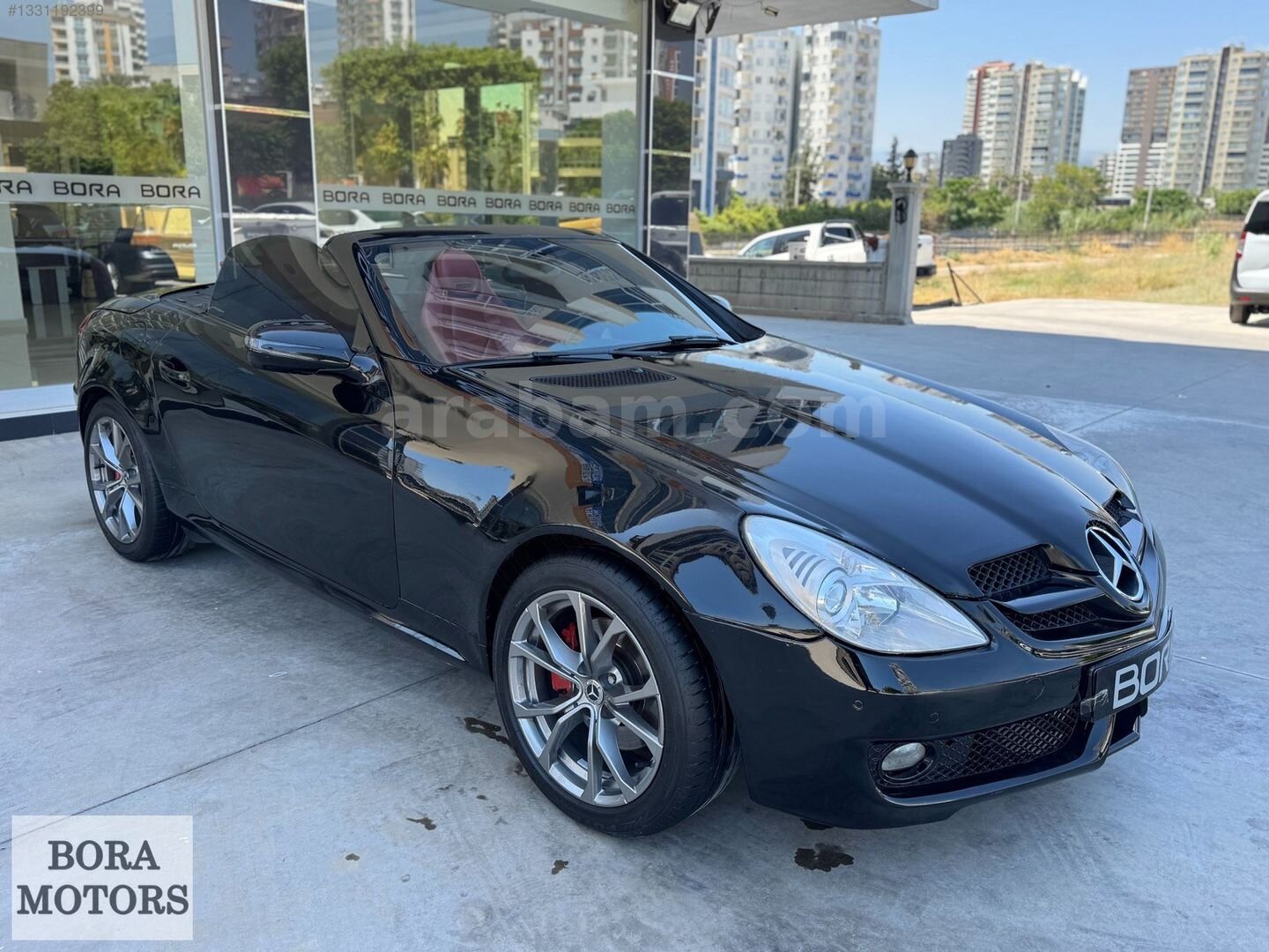 Galeriden Mercedes - Benz SLK 200 Kompressor 2010 Model Mersin 140.000 km Siyah 2