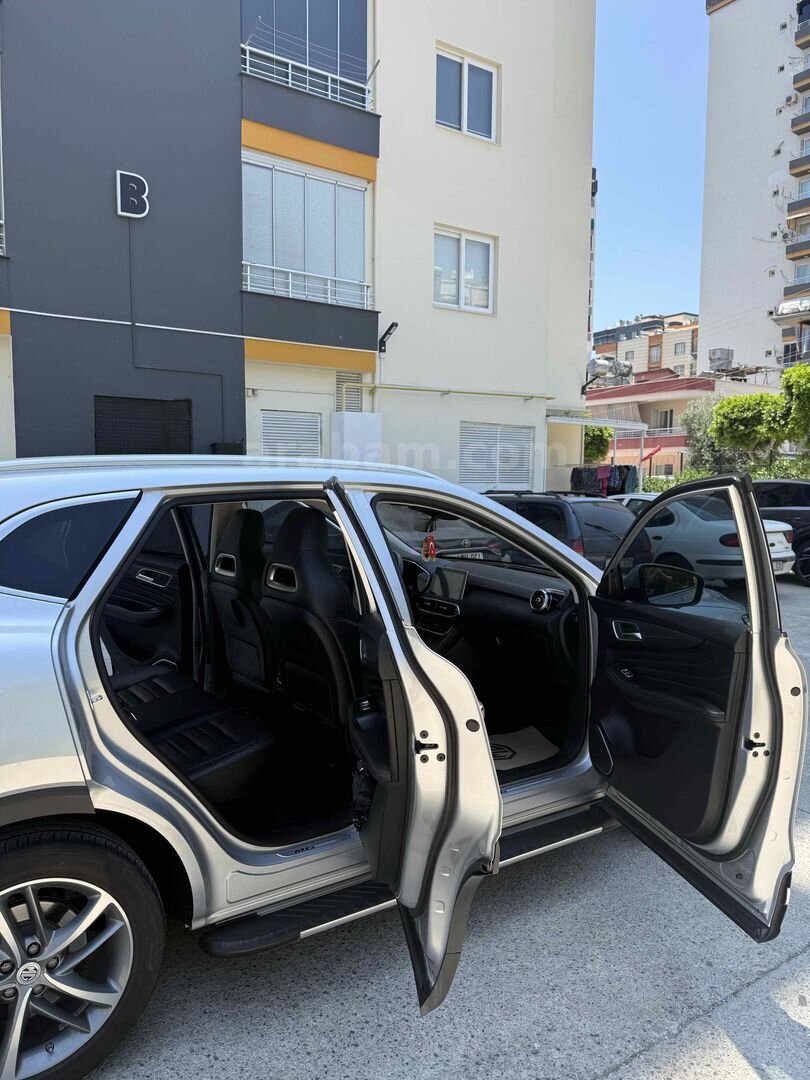 Sahibinden MG HS 1.5 T-GDI Luxury 2023 Model 5