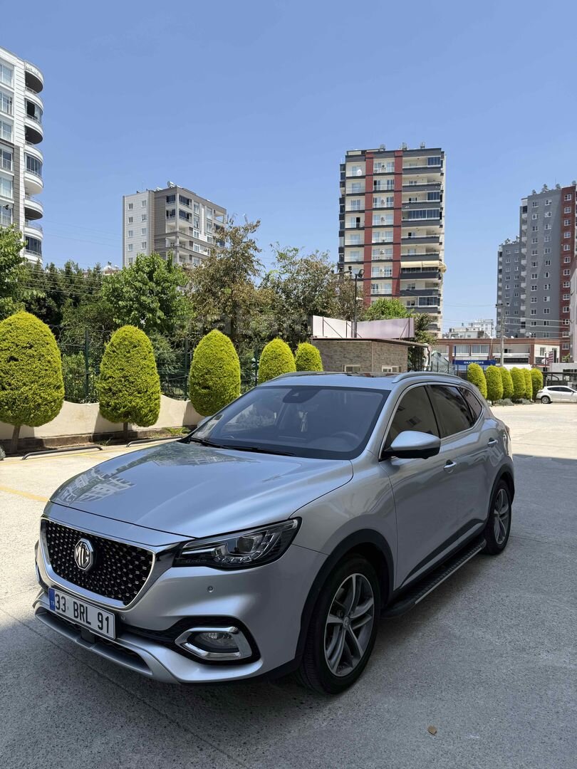 Sahibinden MG HS 1.5 T-GDI Luxury 2023 Model 1