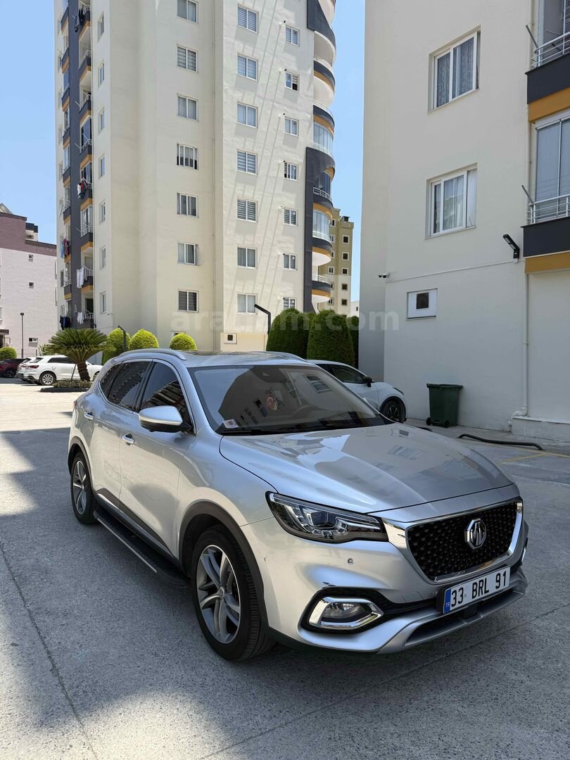Sahibinden MG HS 1.5 T-GDI Luxury 2023 Model 2