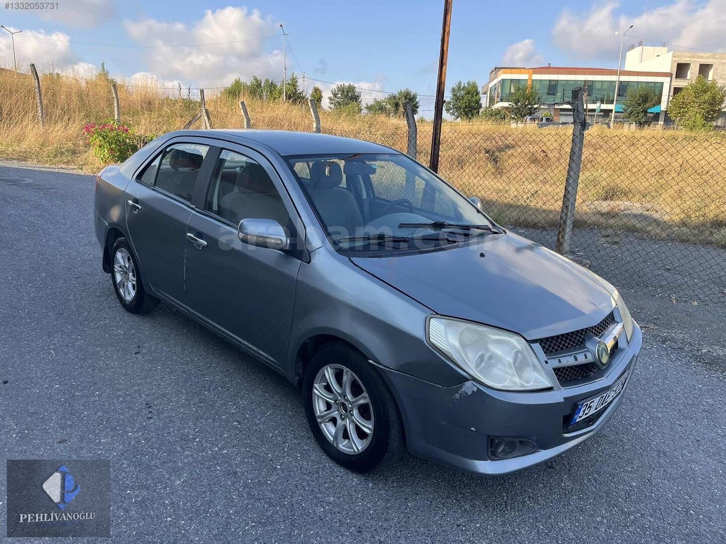 Galeriden Geely Familia 1.5 Comfort 2009 Model İstanbul 250.000 km Gri 1