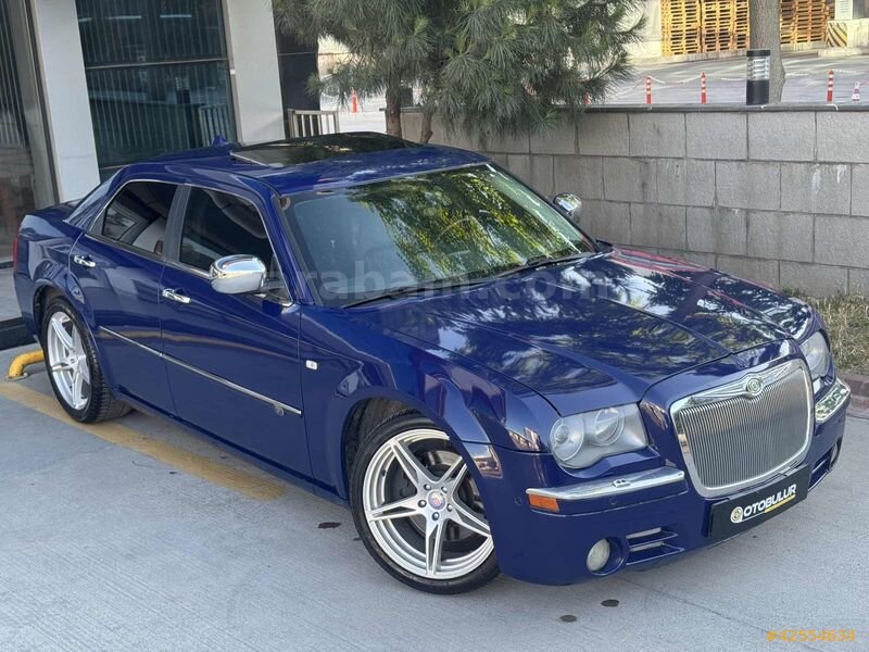 Galeriden Chrysler 300 C 3.0 CRD 2010 Model İstanbul 353.000 km Lacivert