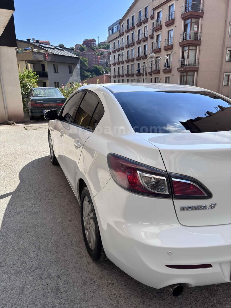 Mazda 3 dizel 3
