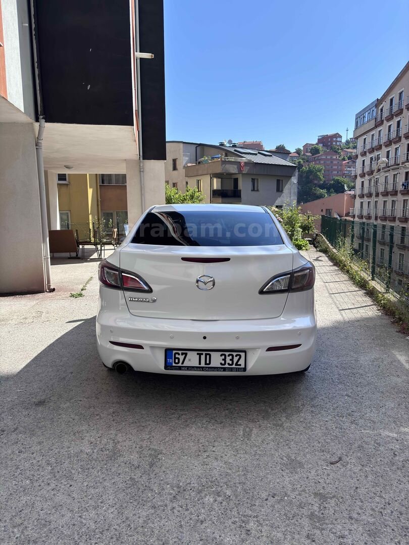 Mazda 3 dizel 5