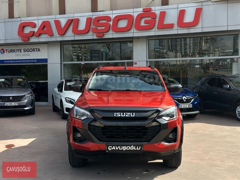 ÇAVUŞOĞLU 2024 ISUZU D-MAX 1.9 D V-CROSS 4X4 BOYASIZ