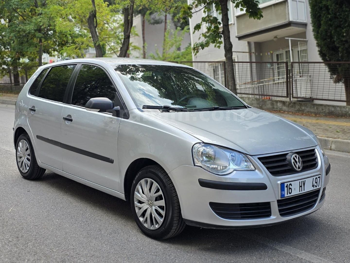 Galeriden Volkswagen Polo 1.4 Trendline 2009 Model Bursa 92.500 km Gri 6