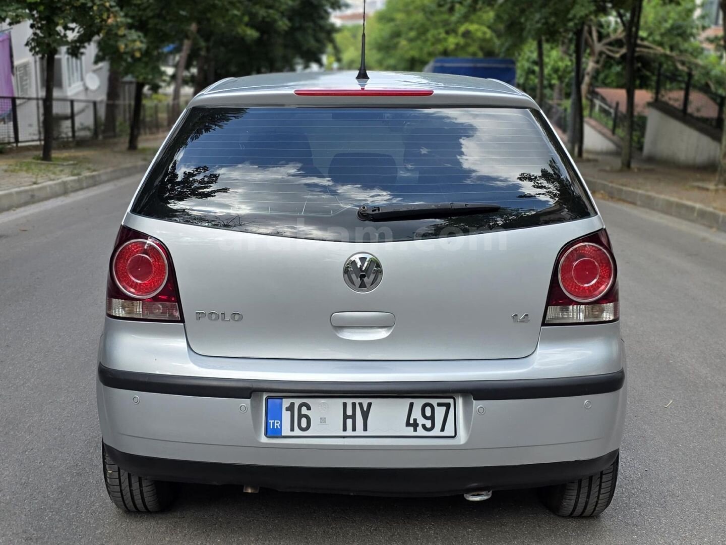 Galeriden Volkswagen Polo 1.4 Trendline 2009 Model Bursa 92.500 km Gri 3