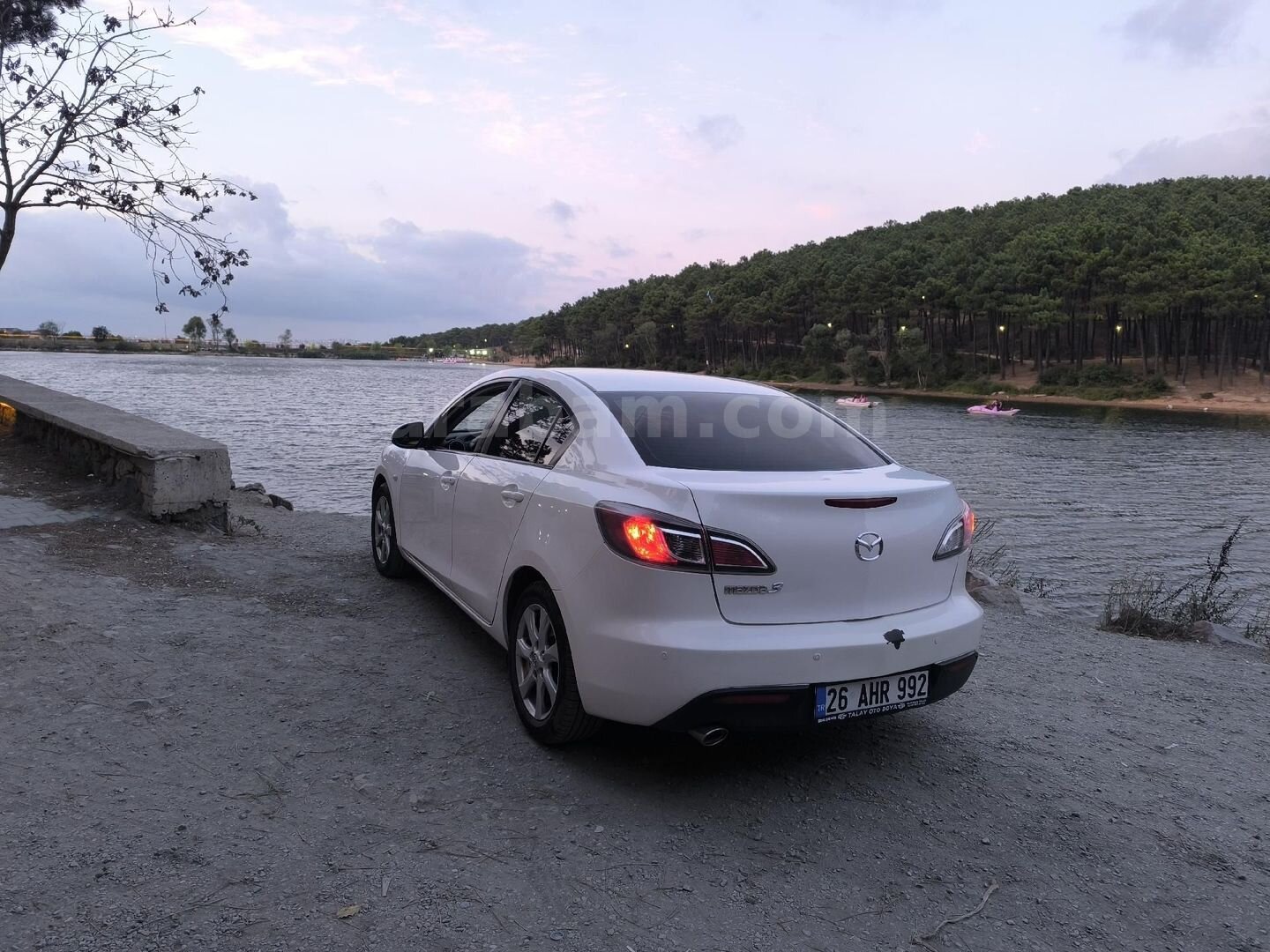 Sahibinden Mazda 3 1.6 Impressive 2011 Model İstanbul 235.000 km Beyaz 7