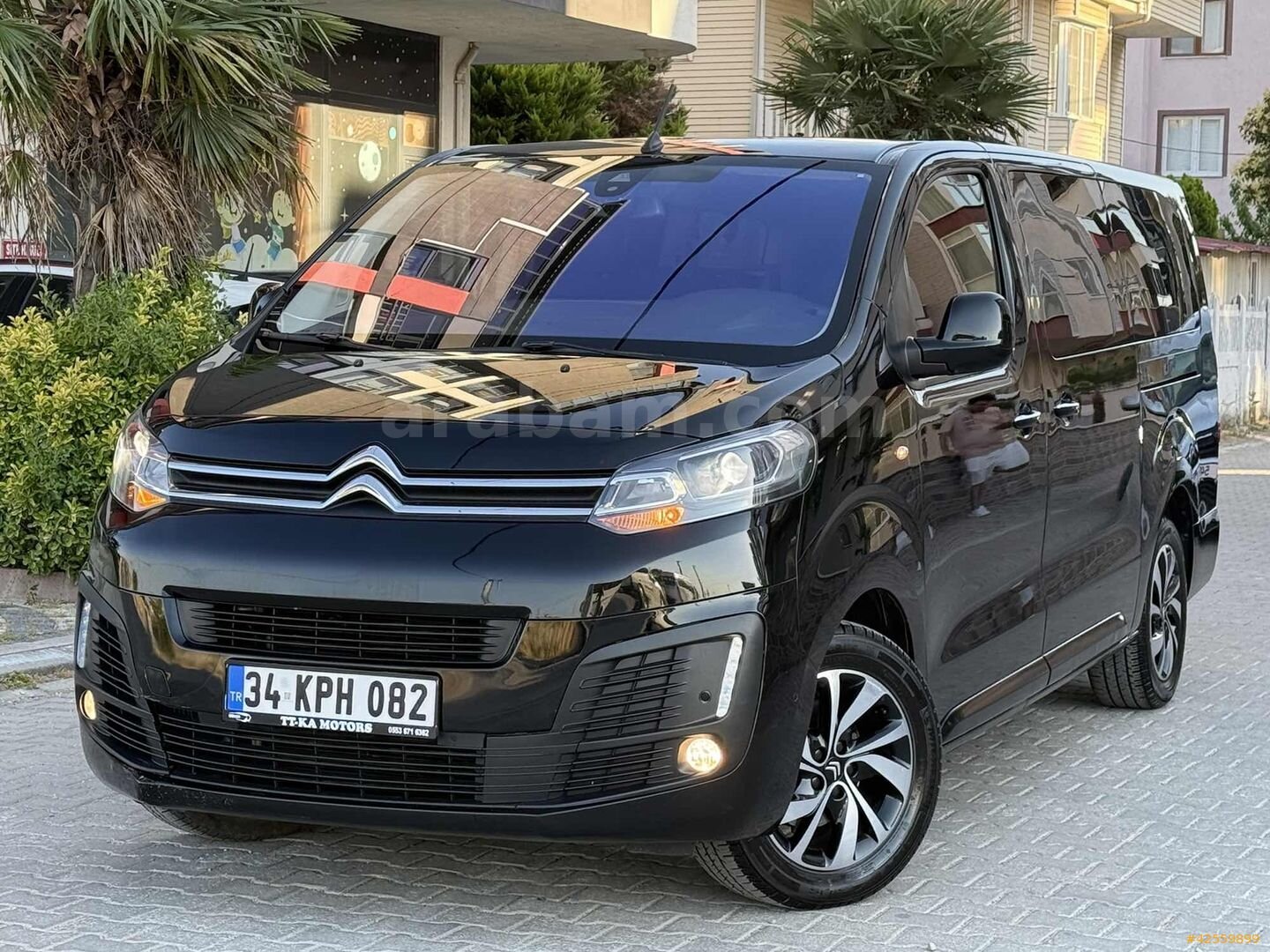 CİTROEN SPACETOUR 2.0 BLUE HDİ CAM TAVAN EAT8 HATASIZ OTOMOBİL 1